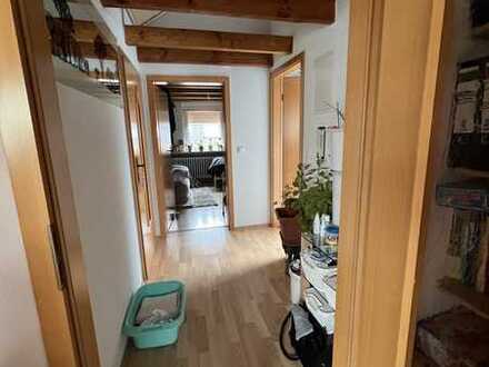 Schöne 2-Zimmer-DG-Wohnung mit Einbauküche in Bebra-Weiterode