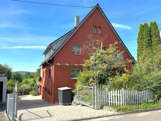 2-Familienhaus mit vielen Extras in exklusiver Wohnlage mit herrlichem Panoramablick