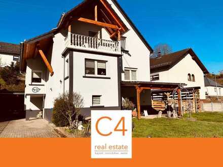 Familienhaus in schöner Lage von Bechhofen