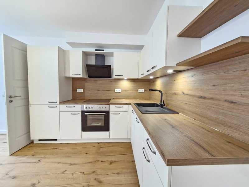 Exklusives Wohnen im Leipziger Zentrum – ca. 180 m², 5 stilvolle Zimmer und EBK! AB SOFORT!