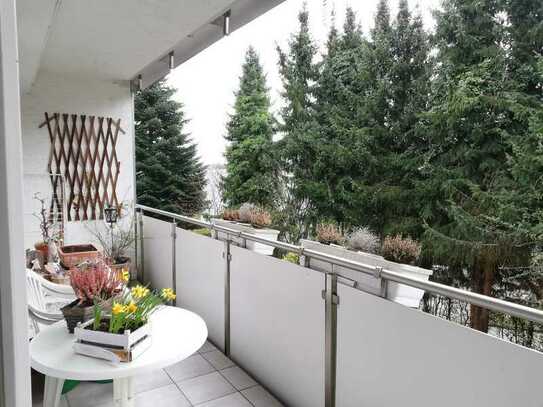 Attraktive 4-Zimmer-Maisonette-Wohnung mit Balkon und Terrasse in Wermelskirchen