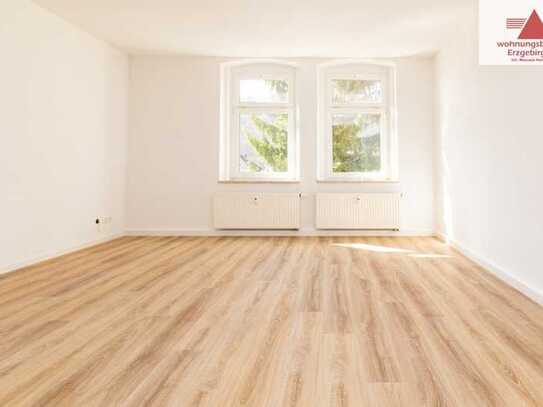 Moderne 2-Raum-Wohnung - Tageslichtbad mit Dusche und Wanne - in Annaberg Ortsteil Buchholz!!