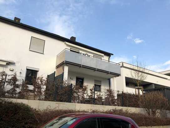 Sonnige großzügige Maisonette 3-Zimmer-Wohnung in Zirndorf!