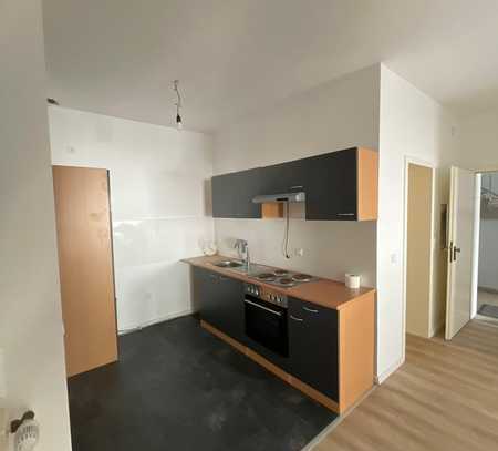 Charmante 2-Zimmer-Wohnung in Bernburg – mit Einbauküche!