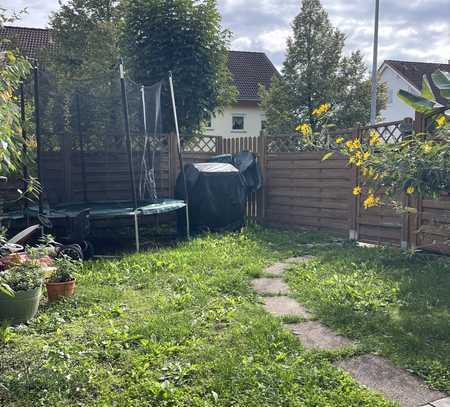 Endlich Zuhause: 3-Zimmer-GARTENWOHNUNG mit Südterrasse in Marbach