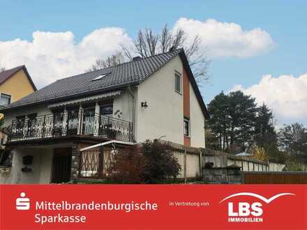 Teilsaniertes EFH in schöner, ruhiger Lage