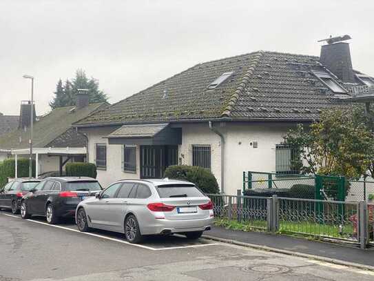 Freistehendes Einfamilienhaus mit Garage am „Odenwaldblick“