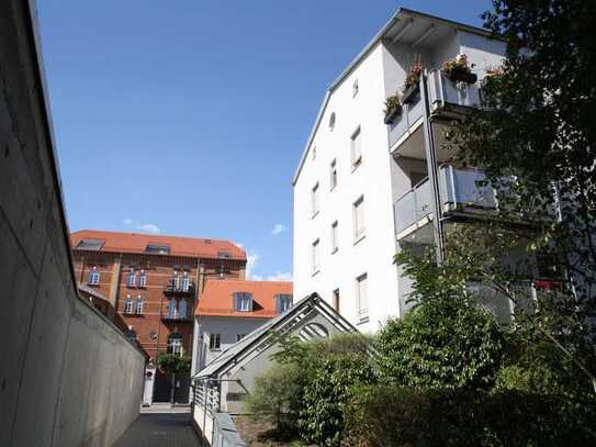 Altstadtfans aufgepasst! Charmante Maisonettewohnung mit Balkon und viel Tageslicht