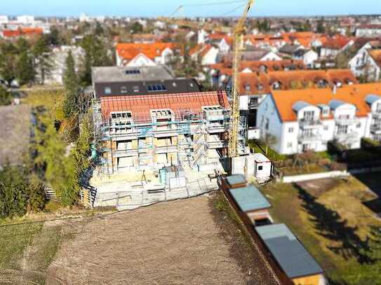 NIU! Jetzt 5 % Sonder-AfA ! 4 Zimmer EG Wohnung mit idyllischem Privatgarten!