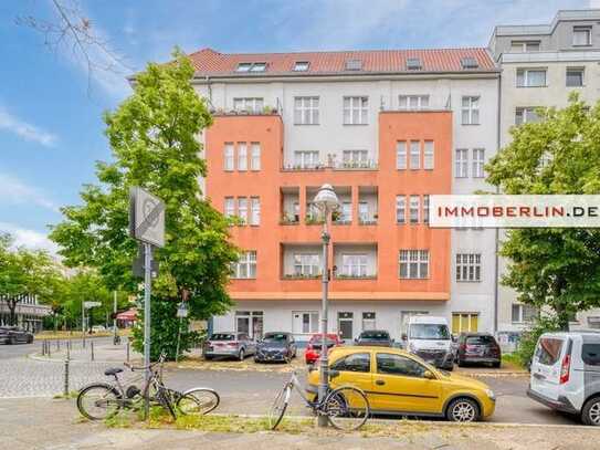 IMMOBERLIN.DE - Komfortable Altbauwohnung mit Balkon + Lift nahe Volkspark Wilmersdorf