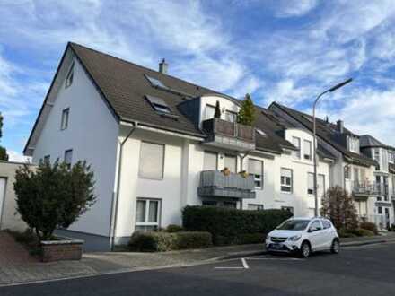 gehobene 3-Zimmer-Maisonette-Wohnung mit EBK und Balkon in Moers