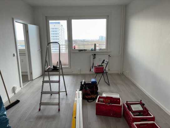 Familienapartment mit Balkon und Aufzug sucht Nachmieter!