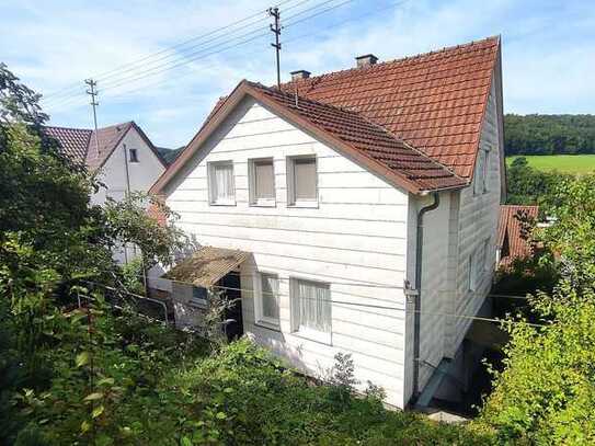 Einfamilienhaus mit großem Potenzial Ihr Familienheim in Künzelsau zu werden!