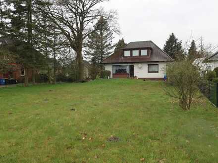 Einfamilienhaus mit traumhaftem Grundstück und Ausbaureserve