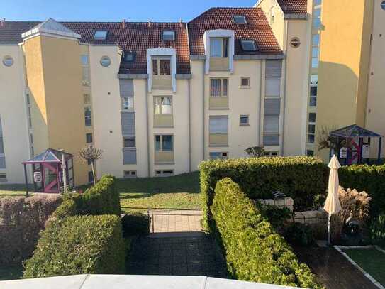 Stilvolle 2-Raum-Wohnung mit Balkon und EBK in Pflugfelden-Ludwigsburg