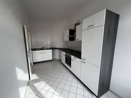 *** Ruhige 2-Zimmer-Wohnung mit Einbauküche im schönen Schlosschemnitz verfügbar ***