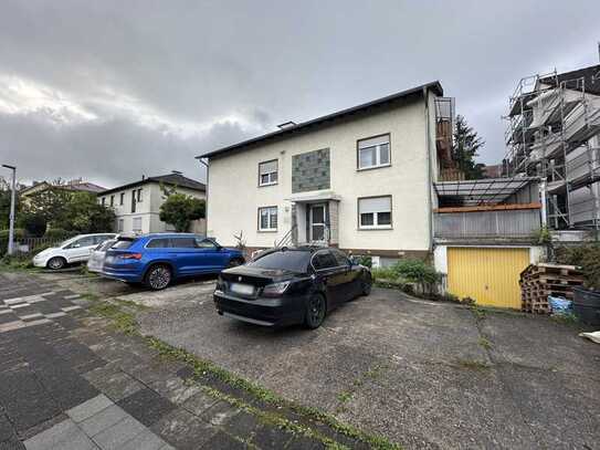 Mehrfamilienhaus mit 6 Wohnungen und separatem Bungalow - Kapitalanlage