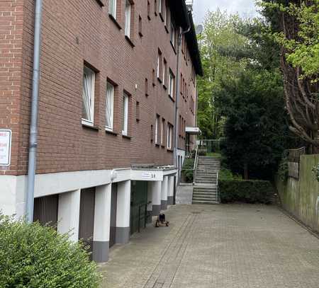 Schöne und gepflegte 2-Raum-DG-Wohnung in Grevenbroich