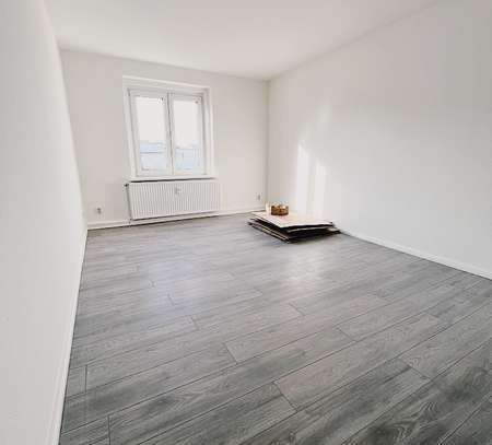 ERSTBEZUG nach Sanierung: modernisierte 55,61 qm 2-Zi. Altstadt Wohnung in Zentraler Lage!