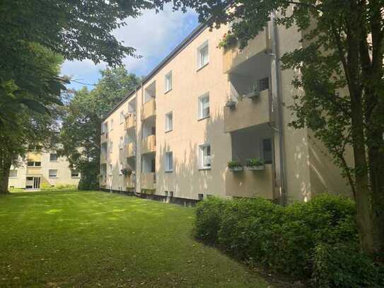 Schöne 3- Zimmerwohnung mit Balkon im Brüchtenweg