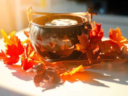 Nutzen Sie den Herbst zur Planung Ihrer klimaneutralen Doppelhaushälfte mit großem Garten