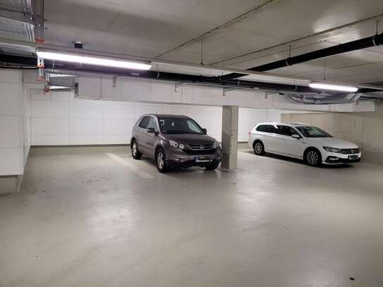 Moderne Tiefgaragenstellplätze zu vermieten