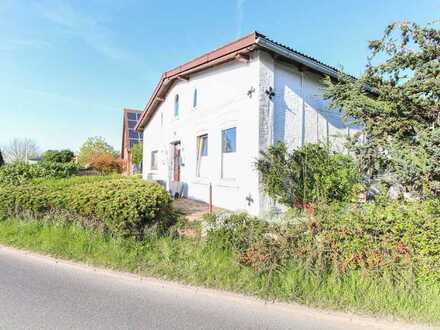 Viel Platz zum Gestalten: EFH auf großem Grundstück und viel Potential in Landkirchen auf Fehmarn