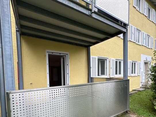 Freundliche 4-Zimmer-Wohnung mit Balkon und Einbauküche in Aalen