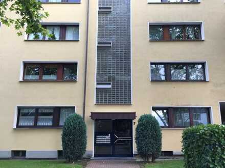 Schöne 2-Zimmer-Wohnung mit Einbauküche in Mülheim an der Ruhr