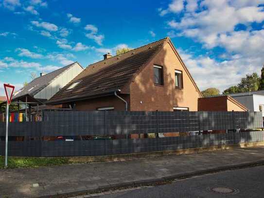 Ansprechendes Haus mit 5 Zimmern und großzügiger Garage!