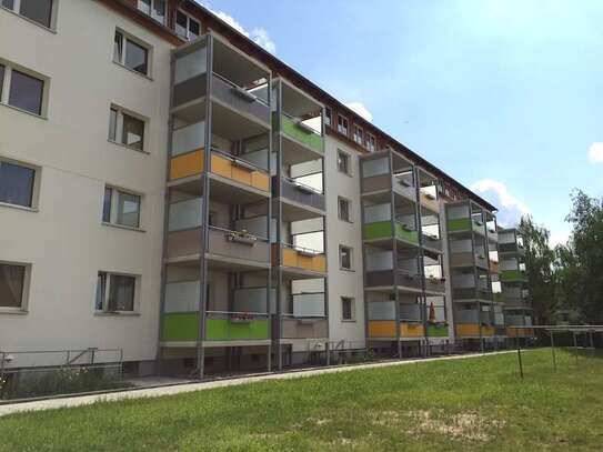 3-RW mit Westbalkon in zentraler Lage!