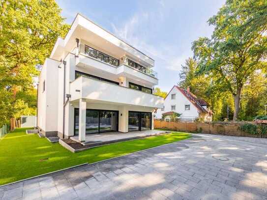 Exklusives Wohnen in fantastischer Lage! Moderne Villa im Bauhaus-Stil in Berlin-Konradshöhe