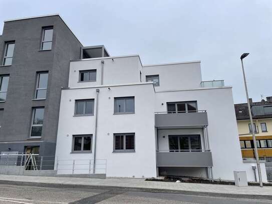 Neubauwohnung in Fußnähe zu Brettener Altstadt! Erstbezug: 3 Zi.-Wohnung in Südlage (1.OG)