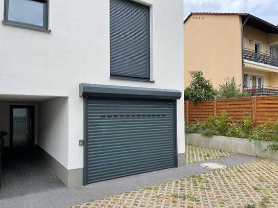 Garage in zentraler Lage