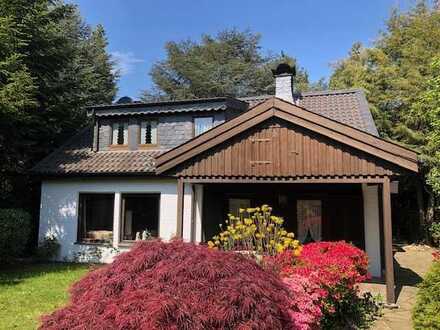 ruhige Lage: Neubau oder Sanierung, Villa oder Doppelhaus, Grundstücksteilung möglich