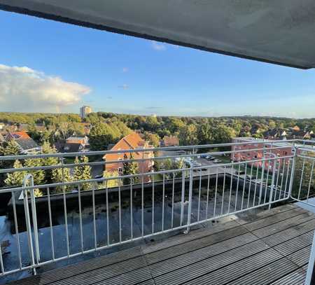 Vollständig renovierte 1-Zimmer-Wohnung mit Balkon und Fahrstuhl