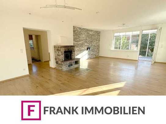 FRANK IMMOBILIEN - Zweifamilienhaus mit kernsaniertem EG & DG- Rohbau!