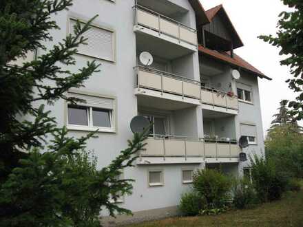 Schöne drei Zimmer Wohnung in Schmalkalden-Meiningen (Kreis), Rippershausen