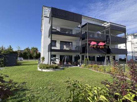 ... AIGNER - neuwertige, gehobene 3-Zi-Whg. im 1.OG mit EBK und Süd/ Westbalkon ...