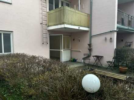 "Schöne 2-Zimmer-Wohnung mit Terrasse und Tiefgarage "