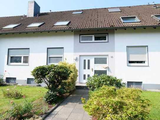 helle 3-4 Zimmerwohnung EG mit Terrasse u. Garage in gepflegtem 4-Fam.haus in ruhiger Lage