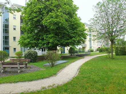 Einzug ab 60 Jahren o. mit Behindertenausweis - Seniorenresidenz "Bräuchle Park"