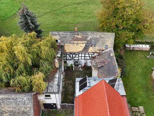 Ruhiger Dreiseitenhof mit Entwicklungspotenzial in Kitzen