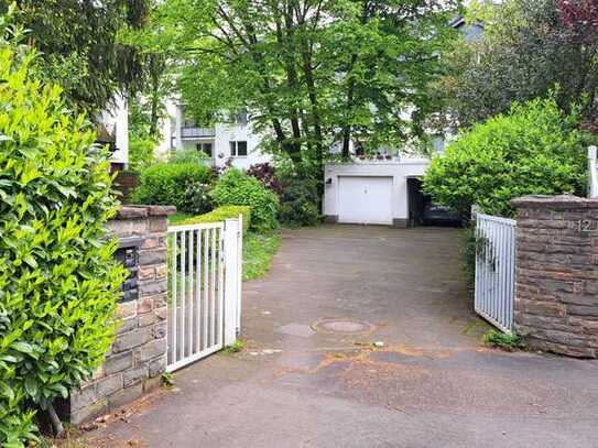 ZWISCHENMIETE bis ca. Herbst 2025, Niehl an der Rennbahn , großer Balkon + Garage