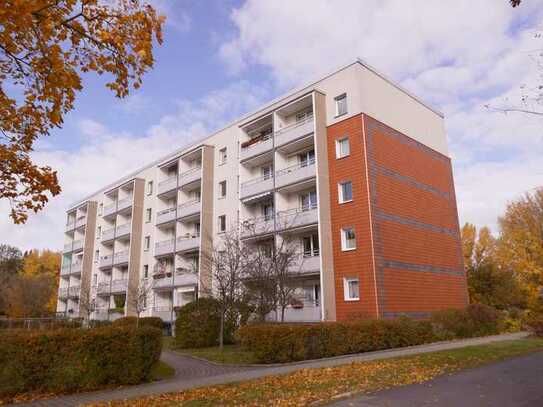 Sanierte kleine 3-Raum-Wohnung mit Balkon, Laminat in Cottbus-Sandow an der Spree zu verkaufen!