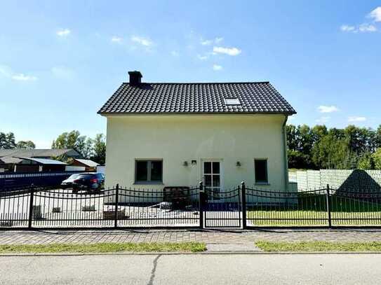 Helles und gepflegtes Einfamilienhaus in ruhiger Lage