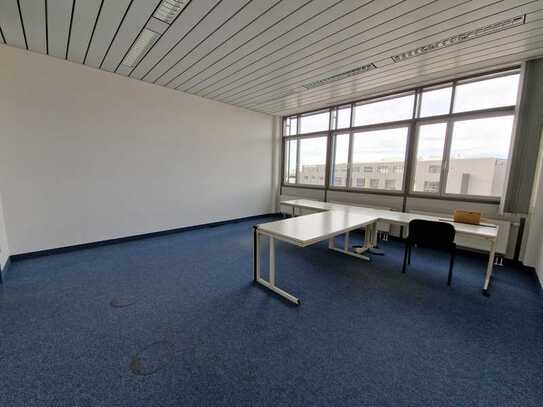 Charmantes Einzelbüro ca. 28 m² in verkehrsgünstiger Lage von Feldkirchen!