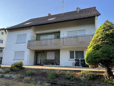 2-Familienhaus mit Ausbaureserve im Dach und UG auf großem Grund in Lehenweiler!