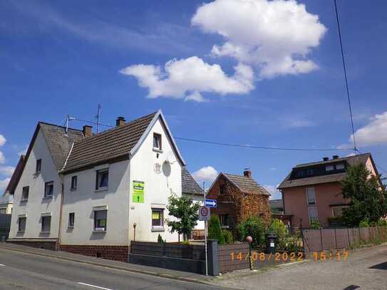 Zentral gelegenes und freistehendes 5-Zimmer-Einfamilienhaus Koblenzer Straße 42 in 56412 NENTERSHA