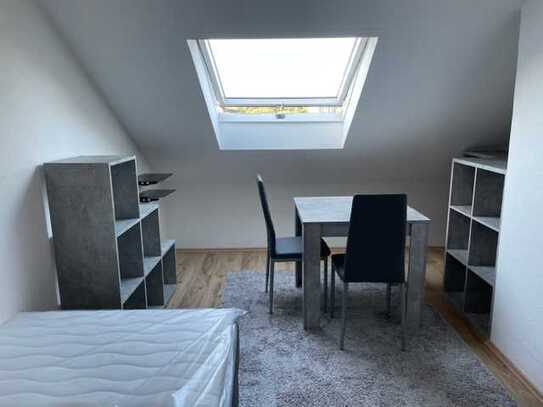 Möbl. Apartment in Solingen-Hauptbahnhof-Nähe ! Ab sofort frei !